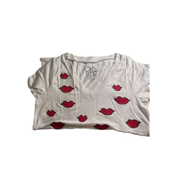 COPY - NWT Chaser
White Lips Tee Shirt
Size: L - Picture 6 of 9